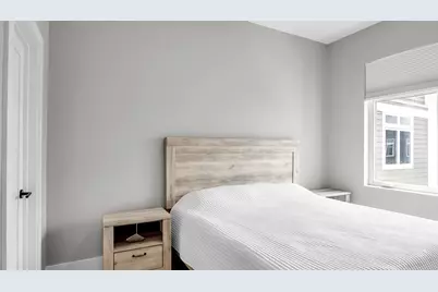 60 Cross St E #318, Somerville, MA 02145 - Photo 27