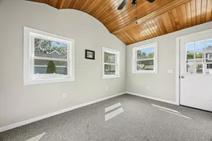 38 Oakdale Rd, Wilmington, MA 01887 - Photo 13