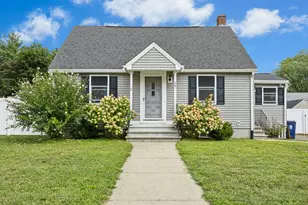 38 Oakdale Rd, Wilmington, MA 01887 - Photo 1