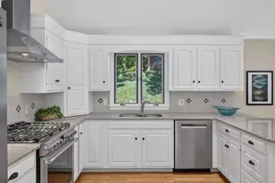 91 Greenland Cir, Dennis, MA 02641 - Photo 13
