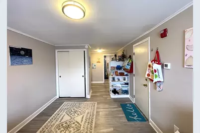 31 Western Ave #6, Gloucester, MA 01930 - Photo 3