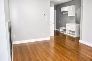 149 G St, Boston, MA 02127 - Photo 3