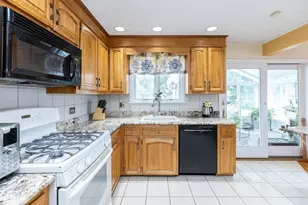72 True St, Revere, MA 02151 - Photo 17