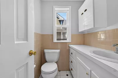 22 Berkeley St #A, Reading, MA 01867 - Photo 19