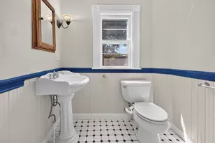 22 Berkeley St, Reading, MA 01867 - Photo 29