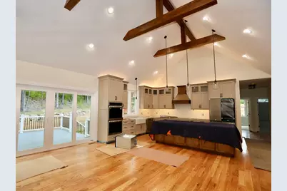 558 Haynes St., Sturbridge, MA 01566 - Photo 3