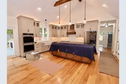 558 Haynes St., Sturbridge, MA 01566 - Photo 5