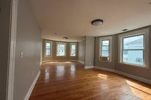 9-1/2 Bourne St, Worcester, MA 01606 - Photo 35