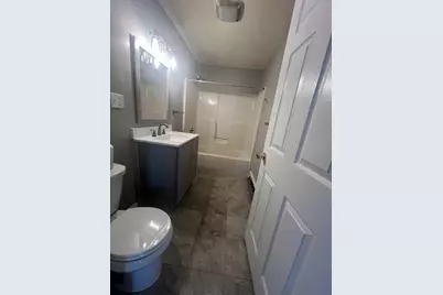 9-1/2 Bourne St, Worcester, MA 01606 - Photo 5