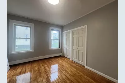 9-1/2 Bourne St, Worcester, MA 01606 - Photo 7