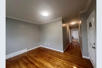 9-1/2 Bourne St, Worcester, MA 01606 - Photo 3