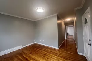 9-1/2 Bourne St, Worcester, MA 01606 - Photo 3