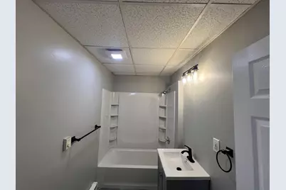 9-1/2 Bourne St, Worcester, MA 01606 - Photo 23