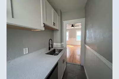 9-1/2 Bourne St, Worcester, MA 01606 - Photo 19
