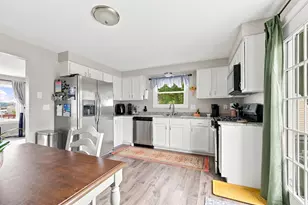 44 Danis St, Fall River, MA 02720 - Photo 5