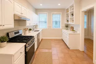 67 Green St, Brookline, MA 02446 - Photo 11