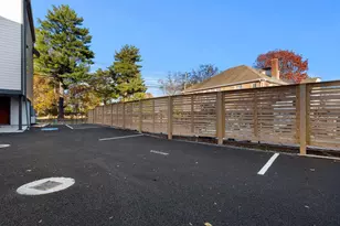 12 Elm St, Newton, MA 02465 - Photo 33