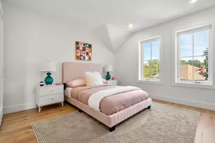 12 Elm St, Newton, MA 02465 - Photo 17