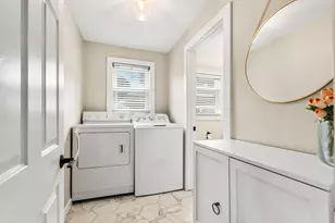8 Minerva St, Swampscott, MA 01907 - Photo 15