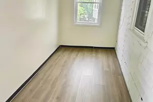 19 Rowe St, Newton, MA 02466 - Photo 21