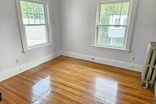 19 Rowe St, Newton, MA 02466 - Photo 13