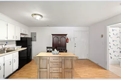 96 Richardson Rd #A5, Chelmsford, MA 01863 - Photo 17