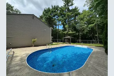 617 Marys Pond Rd, Rochester, MA 02770 - Photo 11