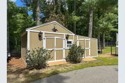 617 Marys Pond Rd, Rochester, MA 02770 - Photo 5