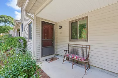 129 Highwood Drive #129, Franklin, MA 02038 - Photo 3