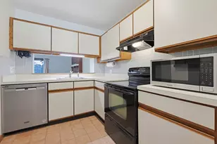 129 Highwood Dr, Franklin, MA 02038 - Photo 9