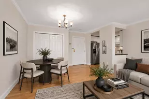 73 Chelsea St, Boston, MA 02129 - Photo 3