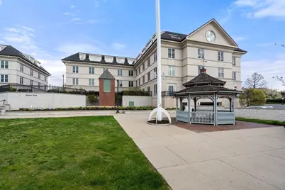 73 Chelsea St #305, Boston, MA 02129 - Photo 19
