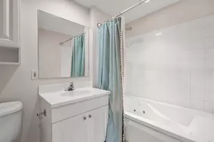 73 Chelsea St, Boston, MA 02129 - Photo 9