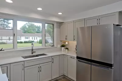 63 Pine Acre Rd, Springfield, MA 01129 - Photo 5