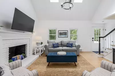 35 Pinecrest Ave, Mashpee, MA 02649 - Photo 5