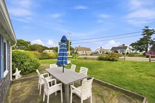 16 Chase Ave, Dennis, MA 02638 - Photo 5