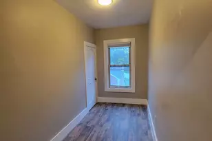 84 N Main St, Grafton, MA 01519 - Photo 7