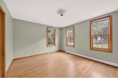 32 Slades Farm Ln, Dartmouth, MA 02748 - Photo 7