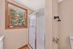 32 Slades Farm Ln, Dartmouth, MA 02748 - Photo 27