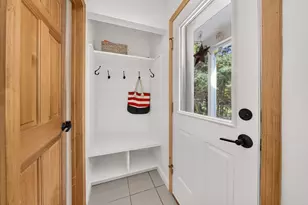 32 Slades Farm Ln, Dartmouth, MA 02748 - Photo 15