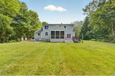 32 Slades Farm Ln, Dartmouth, MA 02748 - Photo 39