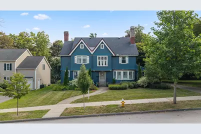 25 Kenwood Ave, Worcester, MA 01605 - Photo 1