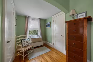 25 Kenwood Ave, Worcester, MA 01605 - Photo 23