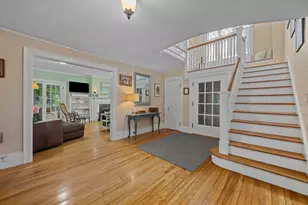 25 Kenwood Ave, Worcester, MA 01605 - Photo 3