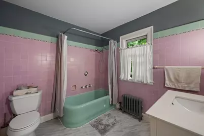25 Kenwood Ave, Worcester, MA 01605 - Photo 27