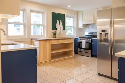581 South Street #2, Boston, MA 02131 - Photo 1