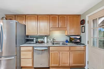 137 Parker Rd, Lancaster, MA 01523 - Photo 7