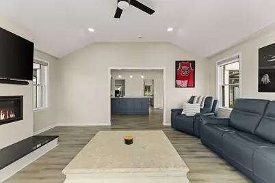 17 Shore Ave, Lakeville, MA 02347 - Photo 15