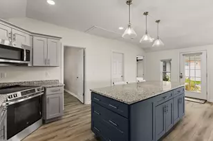 17 Shore Ave, Lakeville, MA 02347 - Photo 13