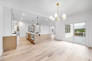 49 Balsam Hl Rd, Ludlow, MA 01056 - Photo 21